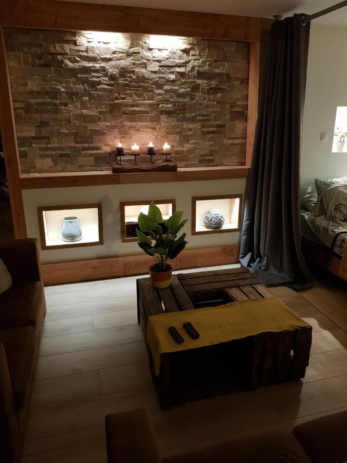 L'Idyllique - Studio Prive Sous Maison Saint-Didier-sur-Beaujeu Kültér fotó