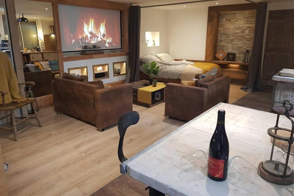 L'Idyllique - Studio Prive Sous Maison Saint-Didier-sur-Beaujeu Kültér fotó